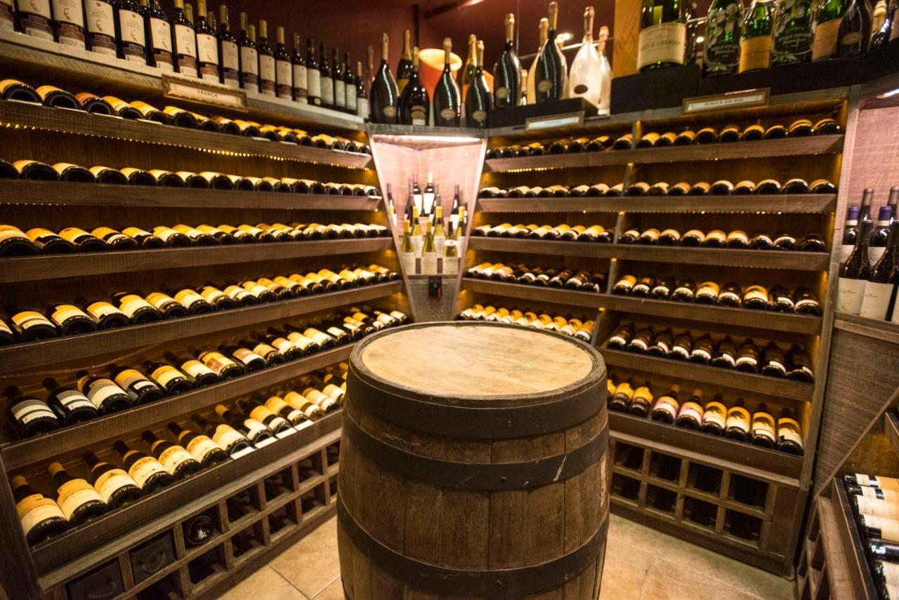 Royal Boutique Savassi Hotel Belo Horizonte Kültér fotó Wine cellar
