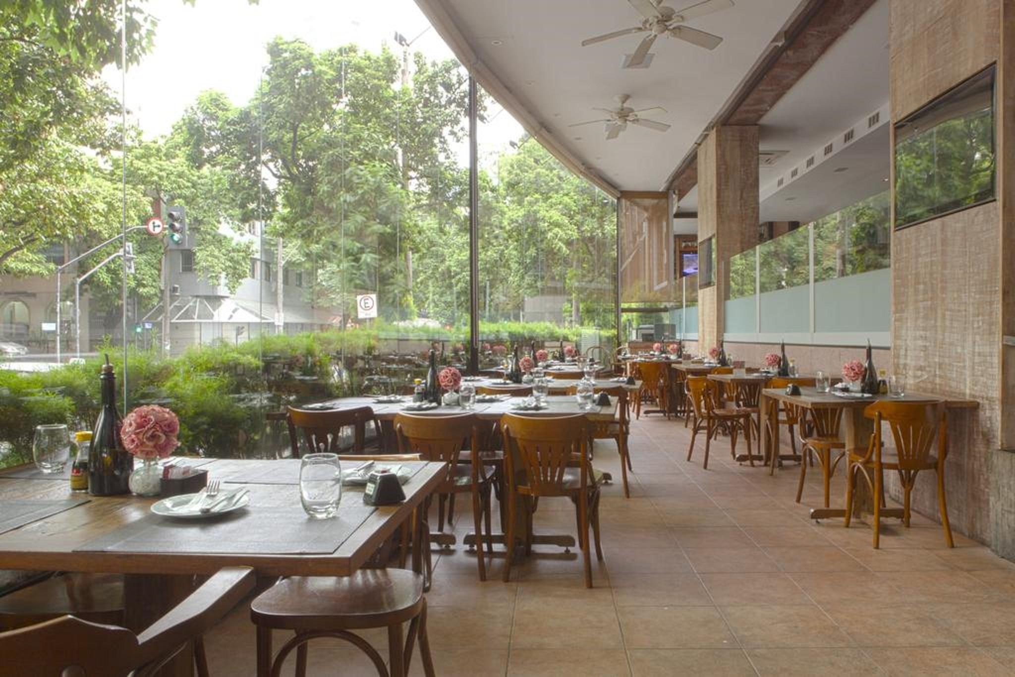 Royal Boutique Savassi Hotel Belo Horizonte Kültér fotó The interior of the restaurant